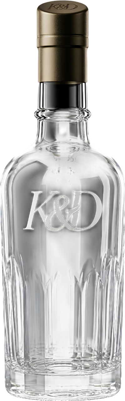 Бутылка K&D — гранёная форма из сверхпрозрачного стекла